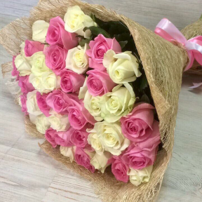 Букет микс из 39 роз (50см)