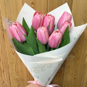 Букет из 7 тюльпанов «Сиреневый вальс»
